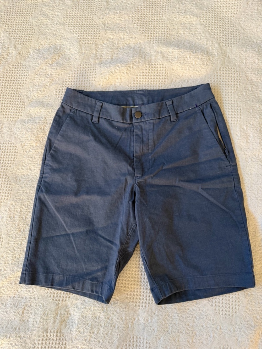 lululemon athletica Men's Deep Navy Flat-Front Shorts
